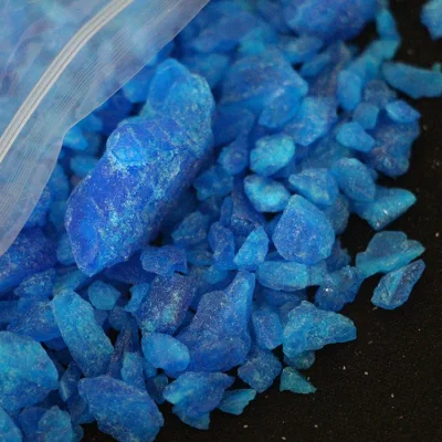 China Manufacturer Line CuSo4.5H2O Blue Crystal Stone Copper Sulfate for Sale